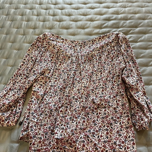 Mason & Belle Floral Blouse - Picture 2 of 5
